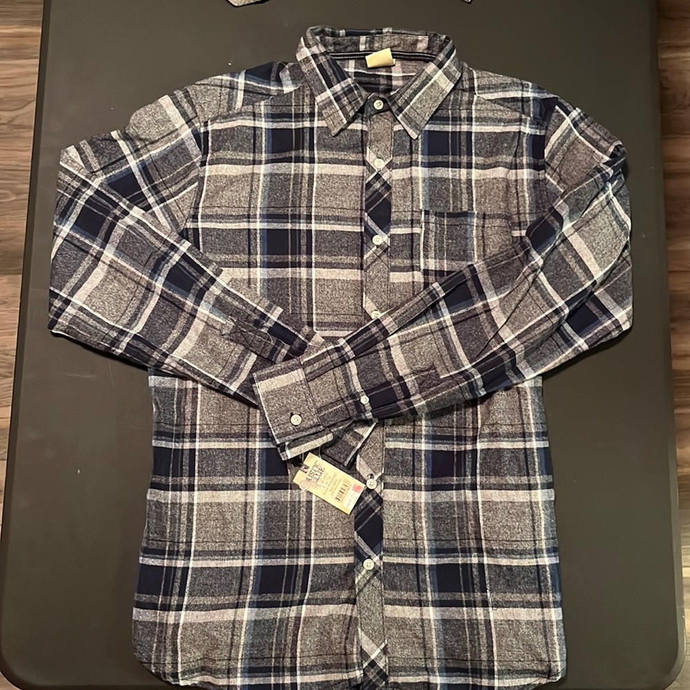 Medium rustic blue, plaid, long sleeve button up